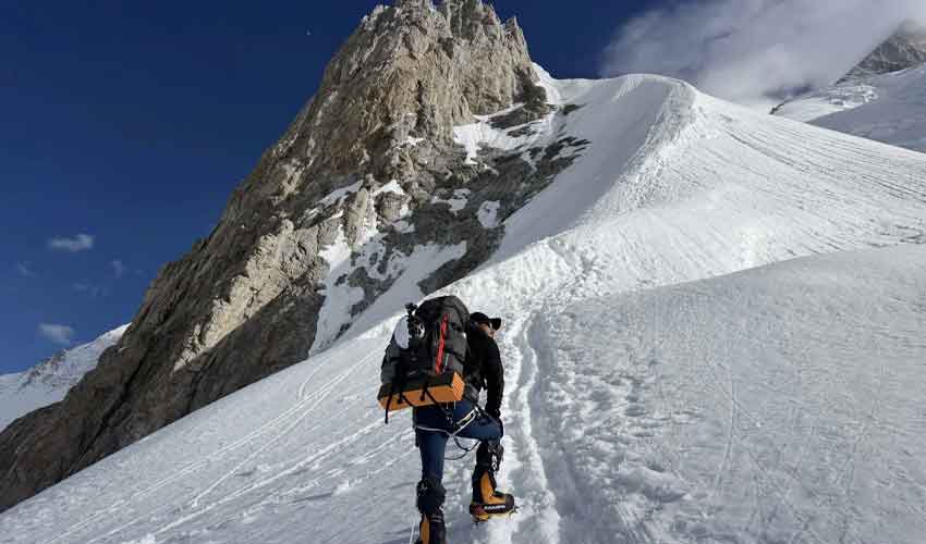 Broad Peak avalanche: 4 bodies recovered, search on for missing climbers