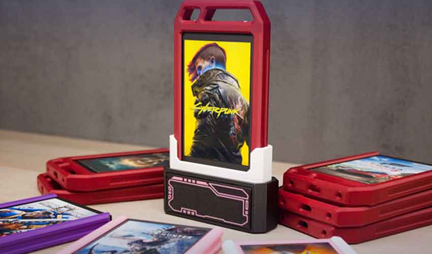 Gamer turns Steam PC games into physical collectibles