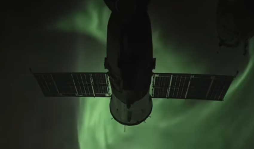 Rare northern lights display captured from International Space Station
