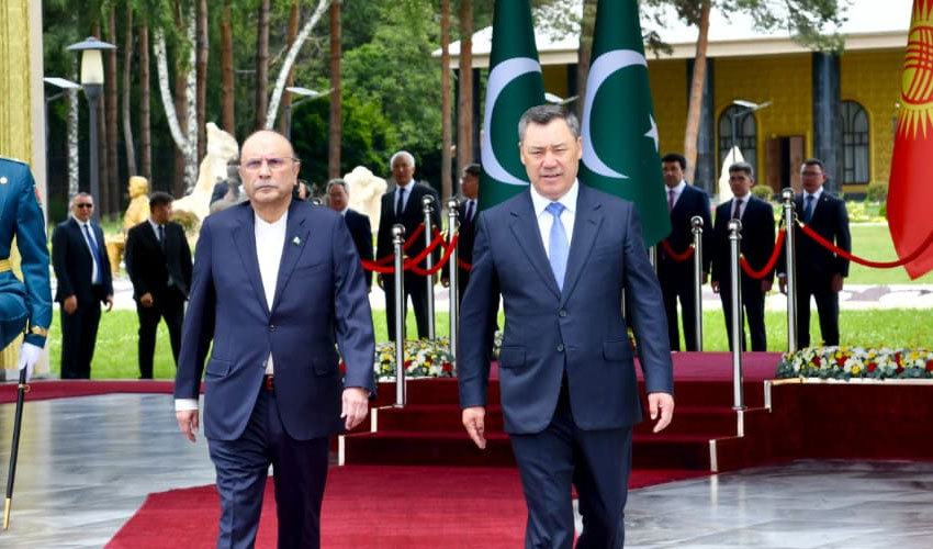 Zardari calls for stronger Pakistan Kyrgyzstan ties, more direct flights