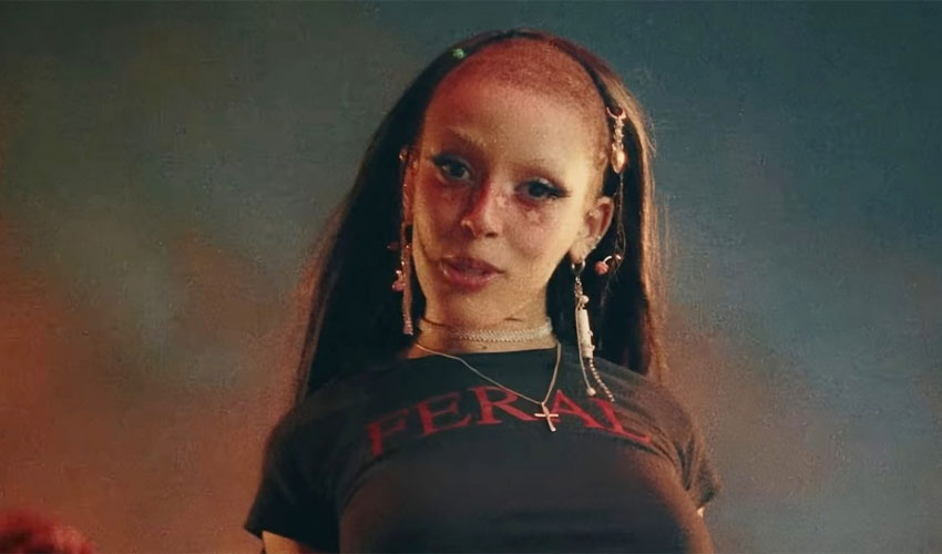 Doja Cat’s fourth album ‘Scarlet,’ takes fans by storm