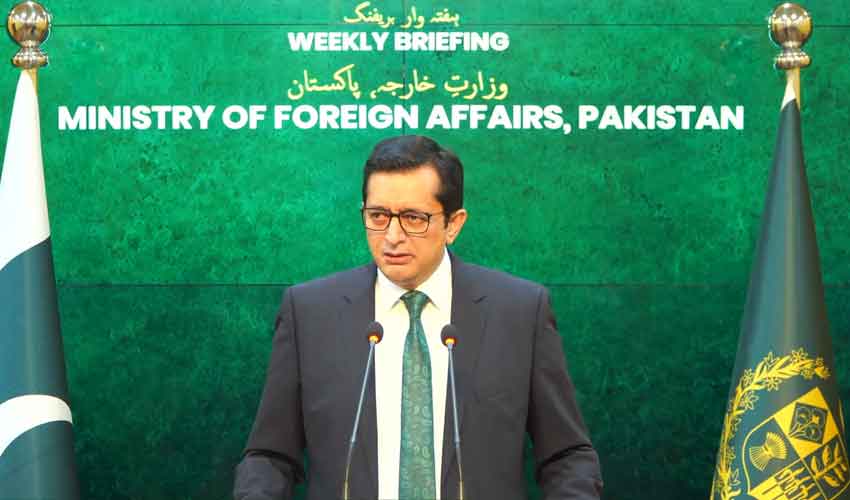 Houthi actions pose serious threat to regional peace, security: FO