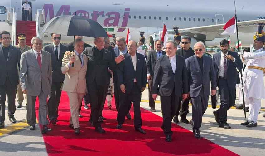 Iranian president reaches Pakistan for official visit