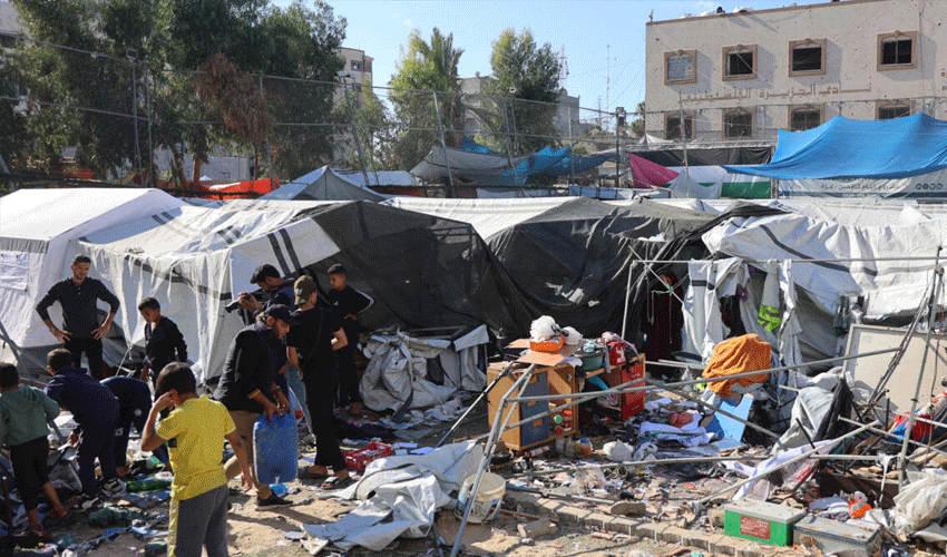 Israel halts humanitarian aid to Gaza as ceasefire stalemate deepens