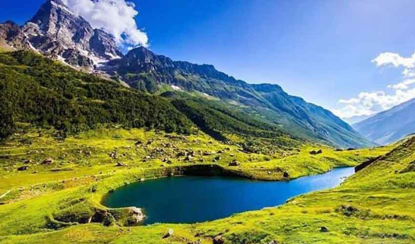 Tourists advised against Azad Kashmir travel from June 5