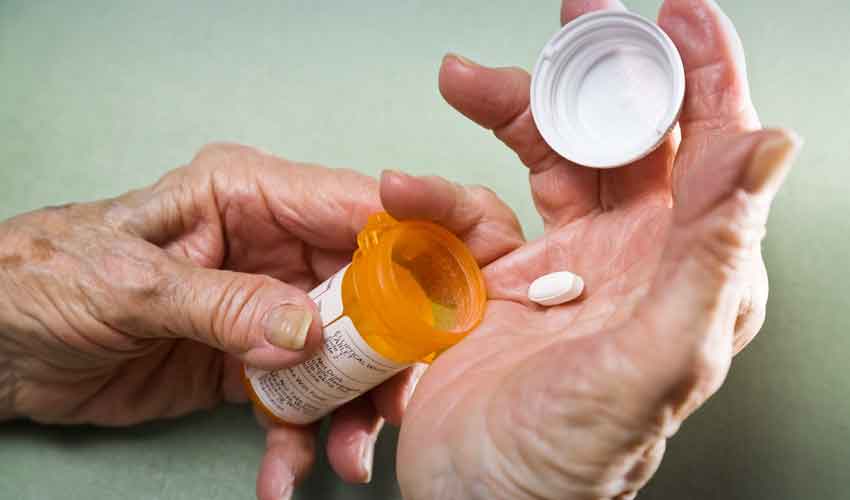 Targeted drugs help more Americans live with cancer