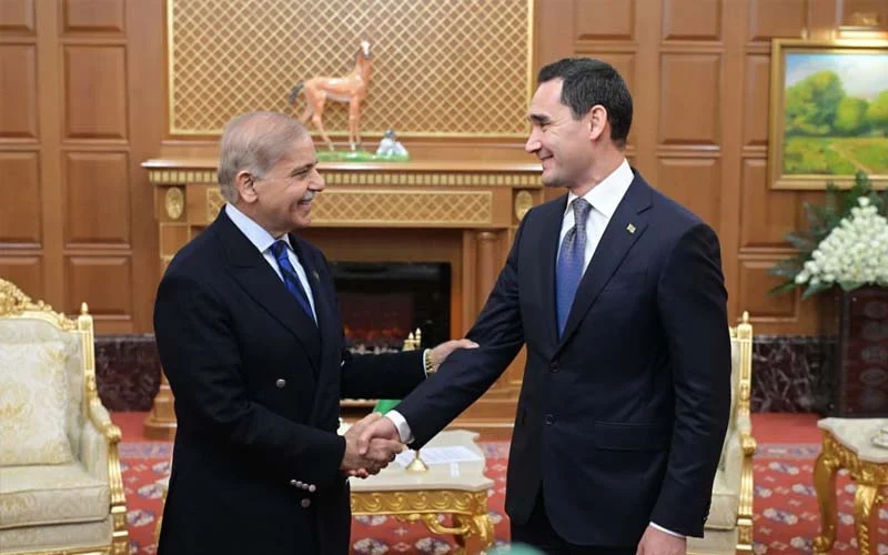 Pakistan, Turkmenistan resolve to bolster trade ties