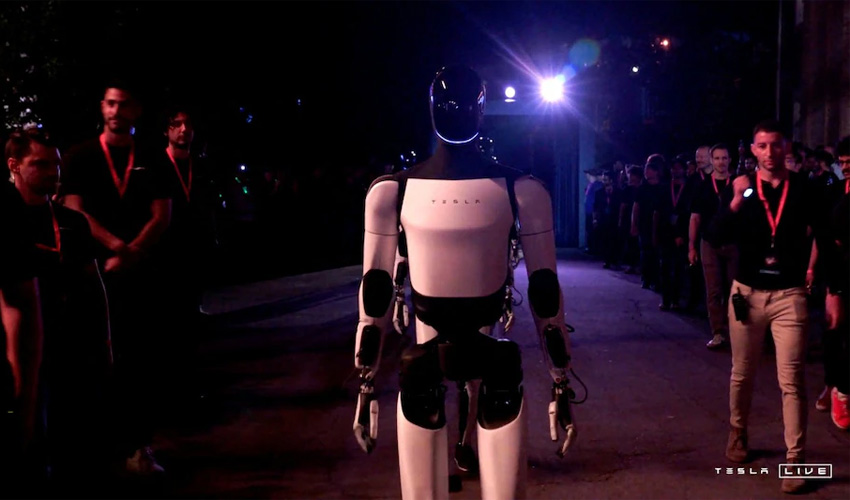 Elon Musk launches Tesla Optimus: The future of humanoid robots