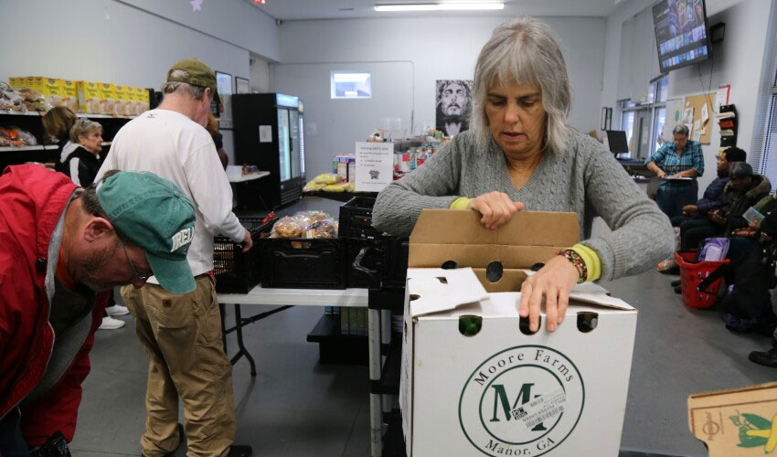 US Supreme Court lets Trump delay $4bn in SNAP food aid