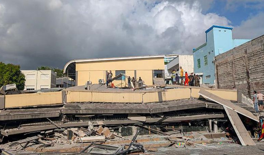 Rescuers search for survivors as Vanuatu earthquake kills 14